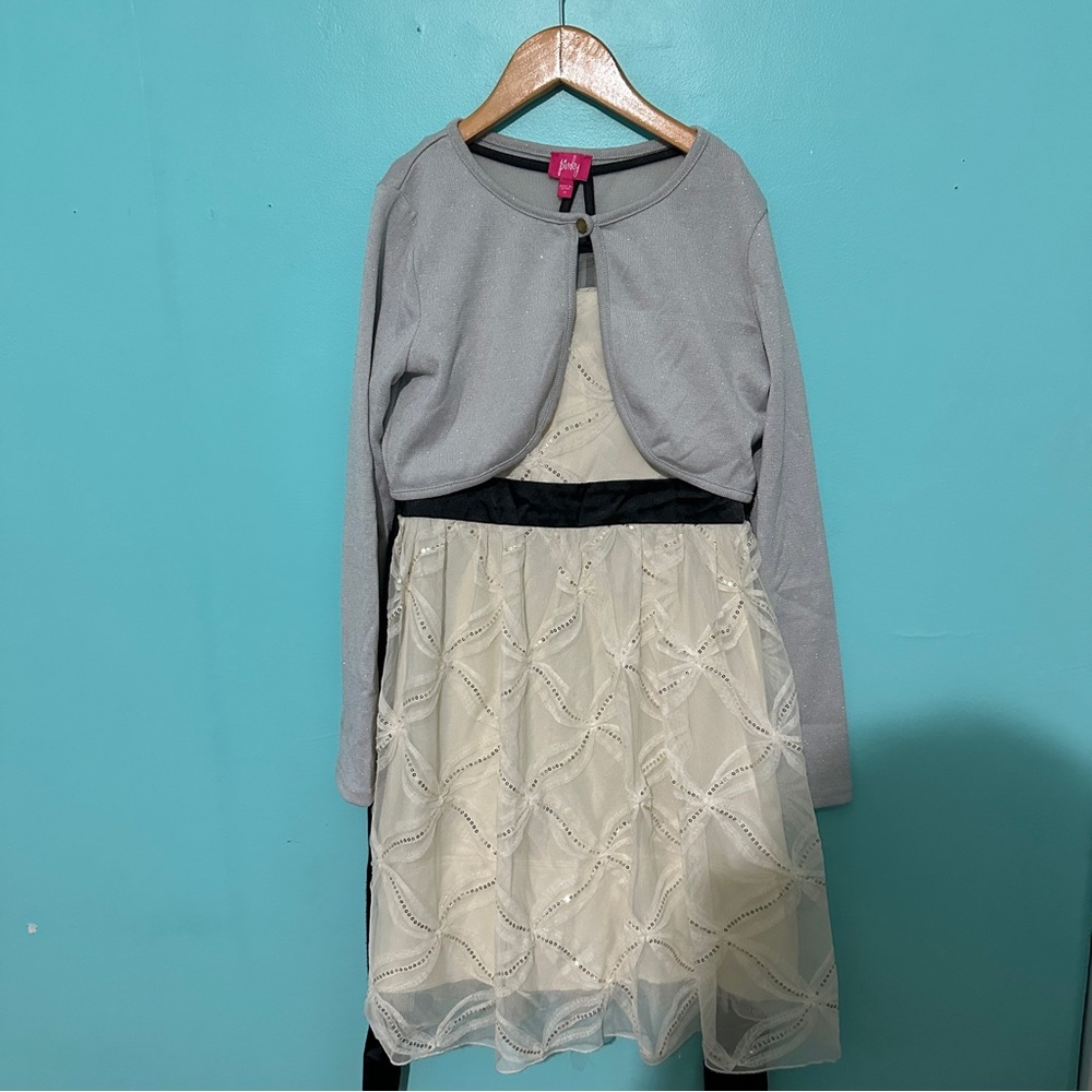 Girls size 12 dress + coverup